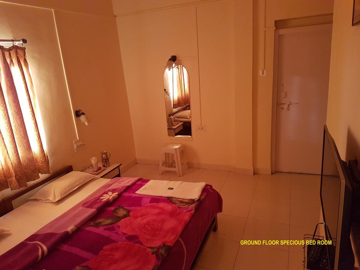 Hotel Stone House Mahābaleshwar Extérieur photo
