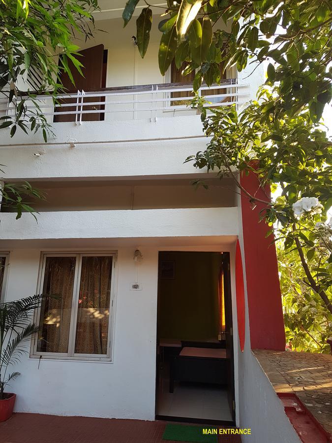 Hotel Stone House Mahābaleshwar Extérieur photo