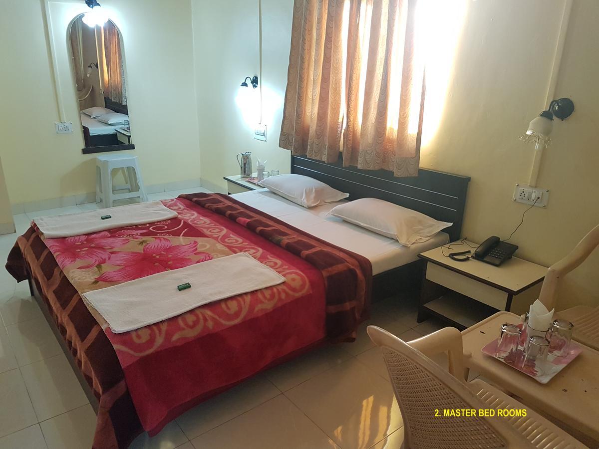 Hotel Stone House Mahābaleshwar Extérieur photo