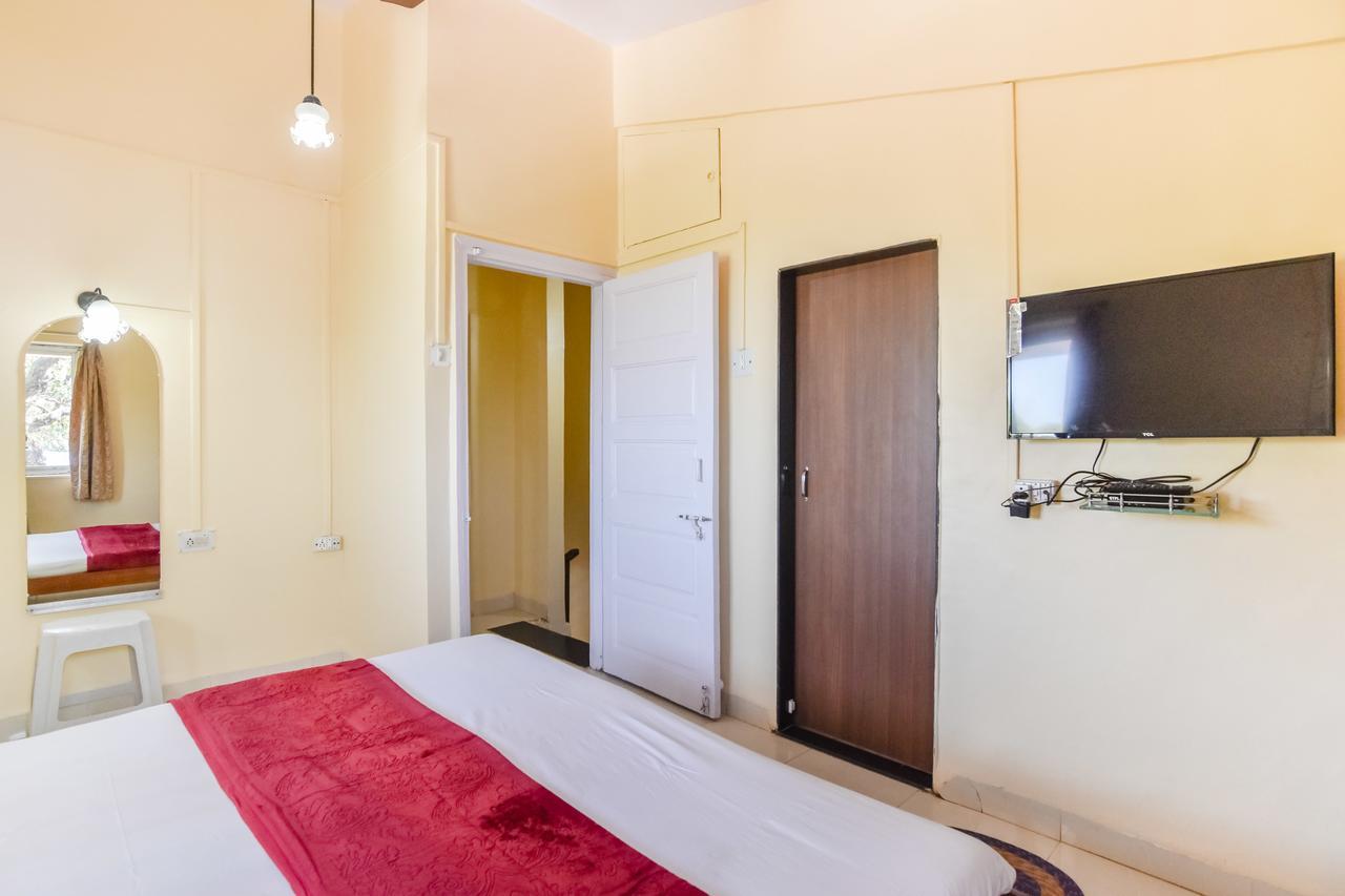 Hotel Stone House Mahābaleshwar Extérieur photo
