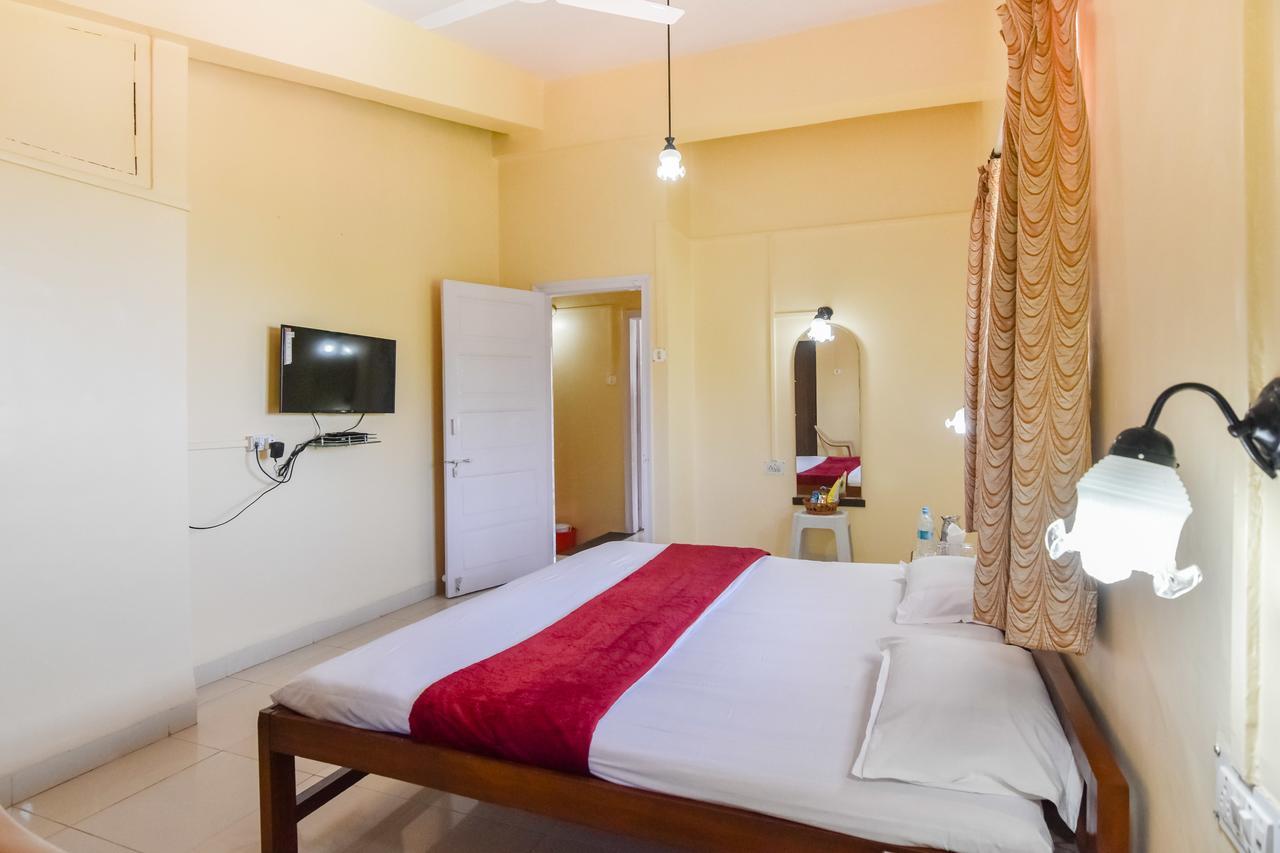Hotel Stone House Mahābaleshwar Extérieur photo