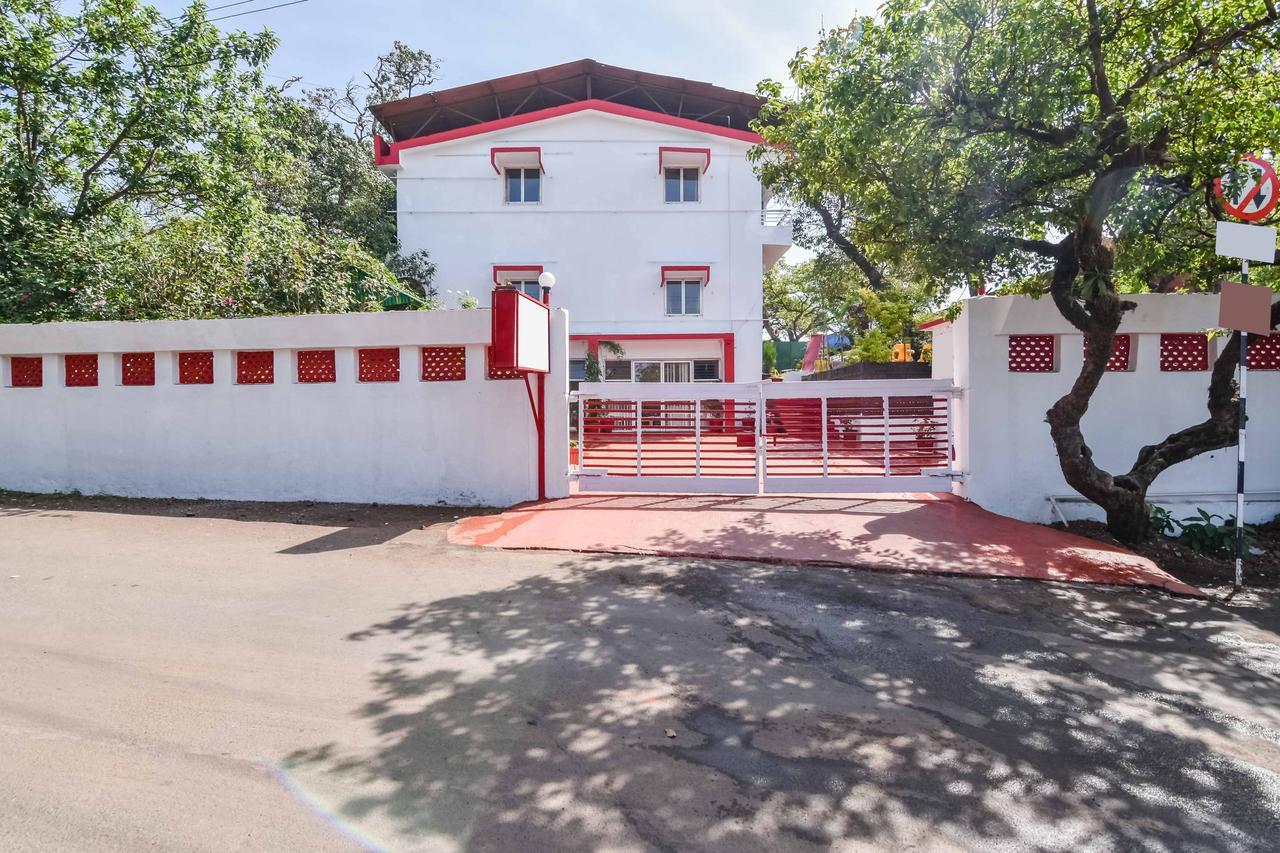 Hotel Stone House Mahābaleshwar Extérieur photo